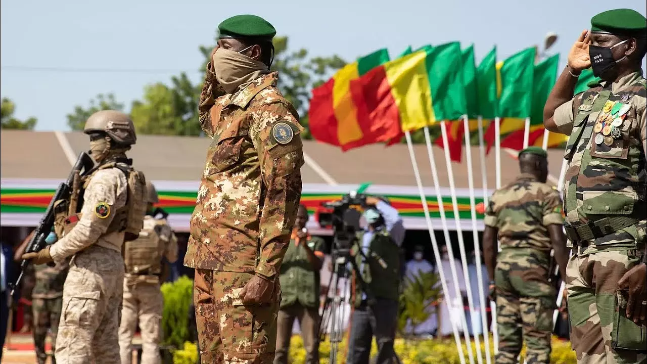 VIS A VIS FAIT LE BILAN DES CINQ ANS DE LA TRANSITION