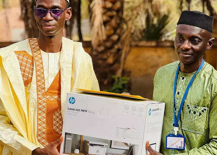 Œuvres caritatives : Markatié Daou offre des matériels bureautiques au CAP de Sogoniko