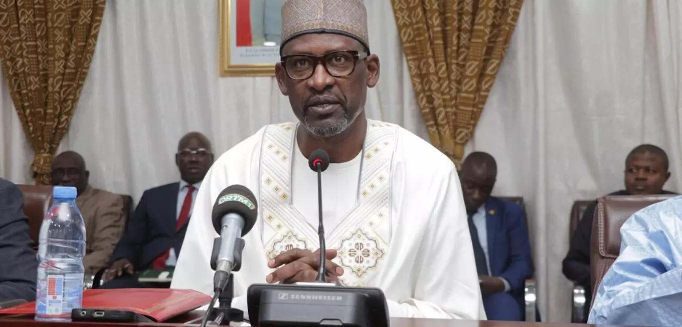 Mali–Algérie : Le ministre Abdoulaye Diop dément le retour de l’ambassadeur malien à Alger