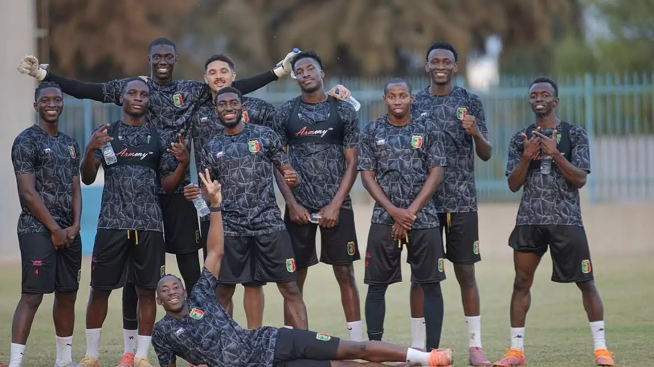 LE GRAND DÉBAT SPORTIF CHERCHE LA RAISON DU RETARD DE LA LISTE DES AIGLES