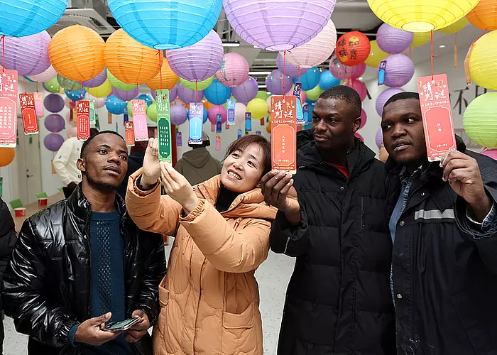 Opinions :  Zéro tarif douanier et Année des échanges humains et culturels Chine-Afrique : vers un partenariat stratégique plus solide