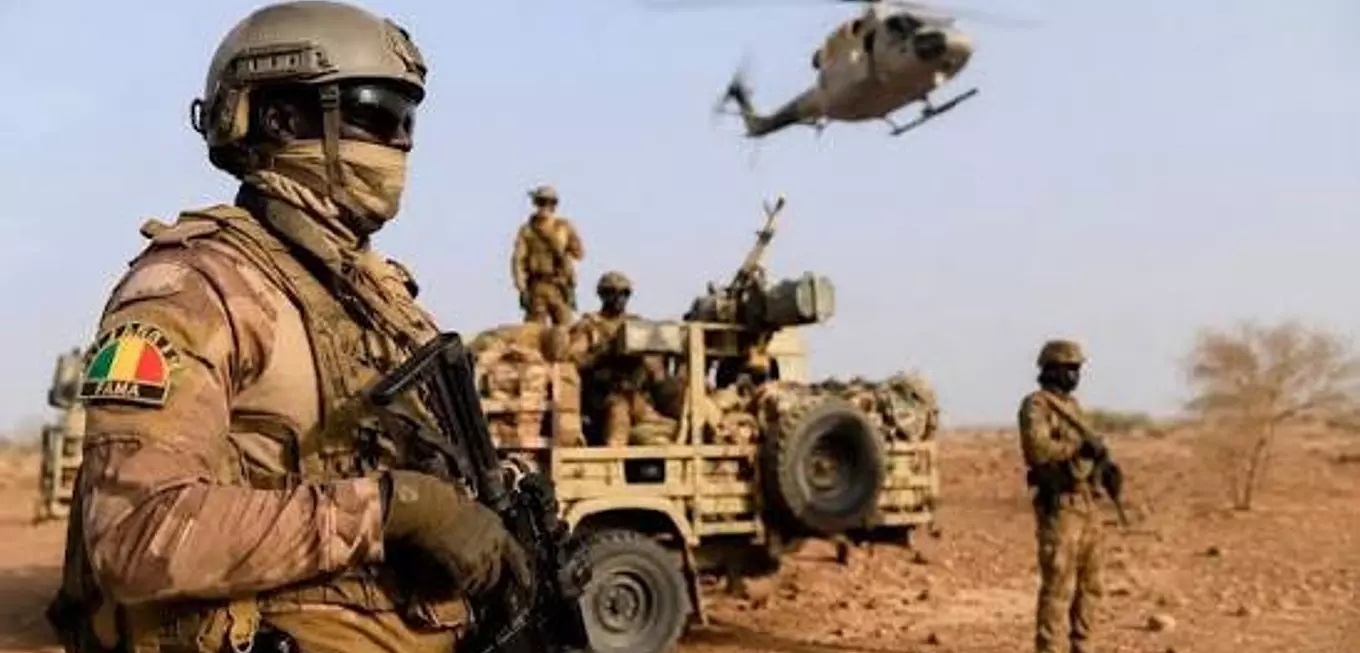 Région de Kidal : L’armée poursuit son offensive contre les groupes terroristes près de Tinzaouatène et Anéfis