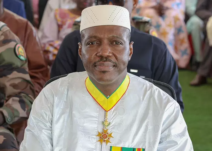 Remaniement du gouvernement : 3 promus ministres d’État, 3 partants et 4 entrants