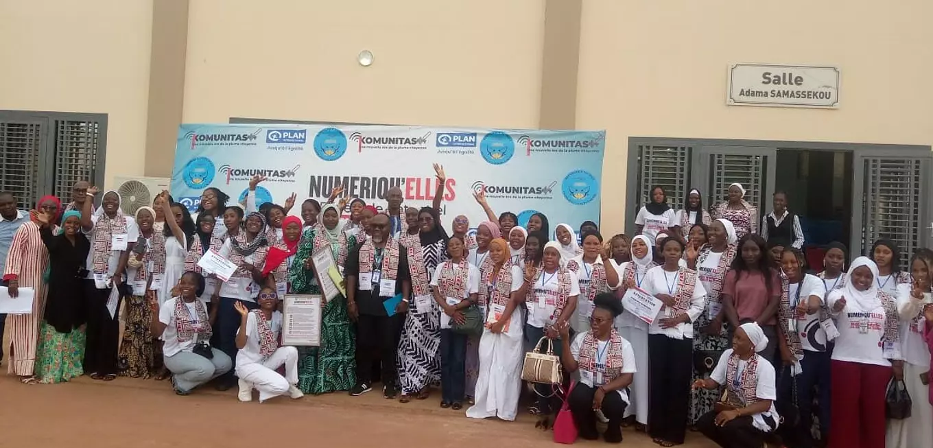 1ère édition du programme Numériqu’Elles : 50 femmes formées contre la désinformation