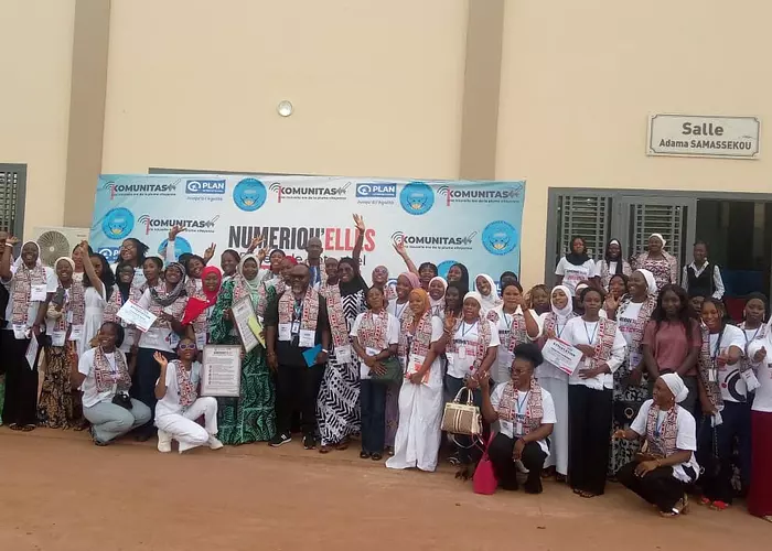 1ère édition du programme Numériqu’Elles : 50 femmes formées contre la désinformation