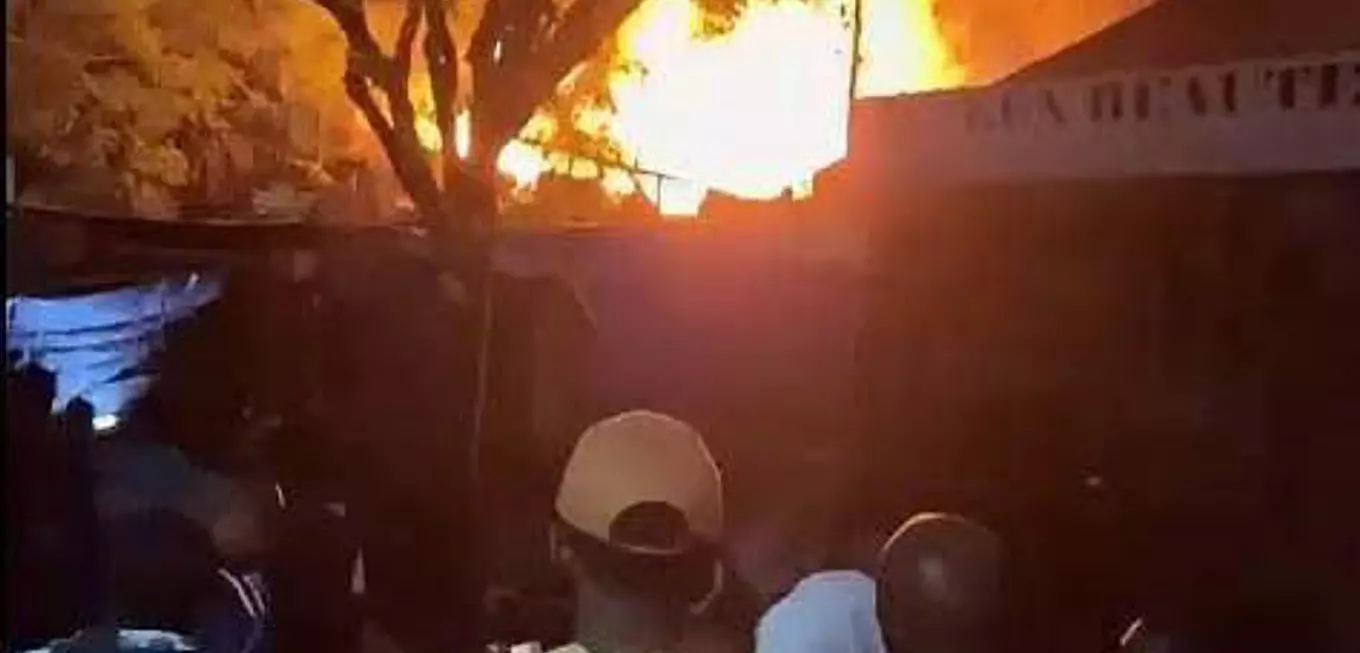 Grand Marché de Bamako : Un violent incendie provoque d’énormes dégâts matériels