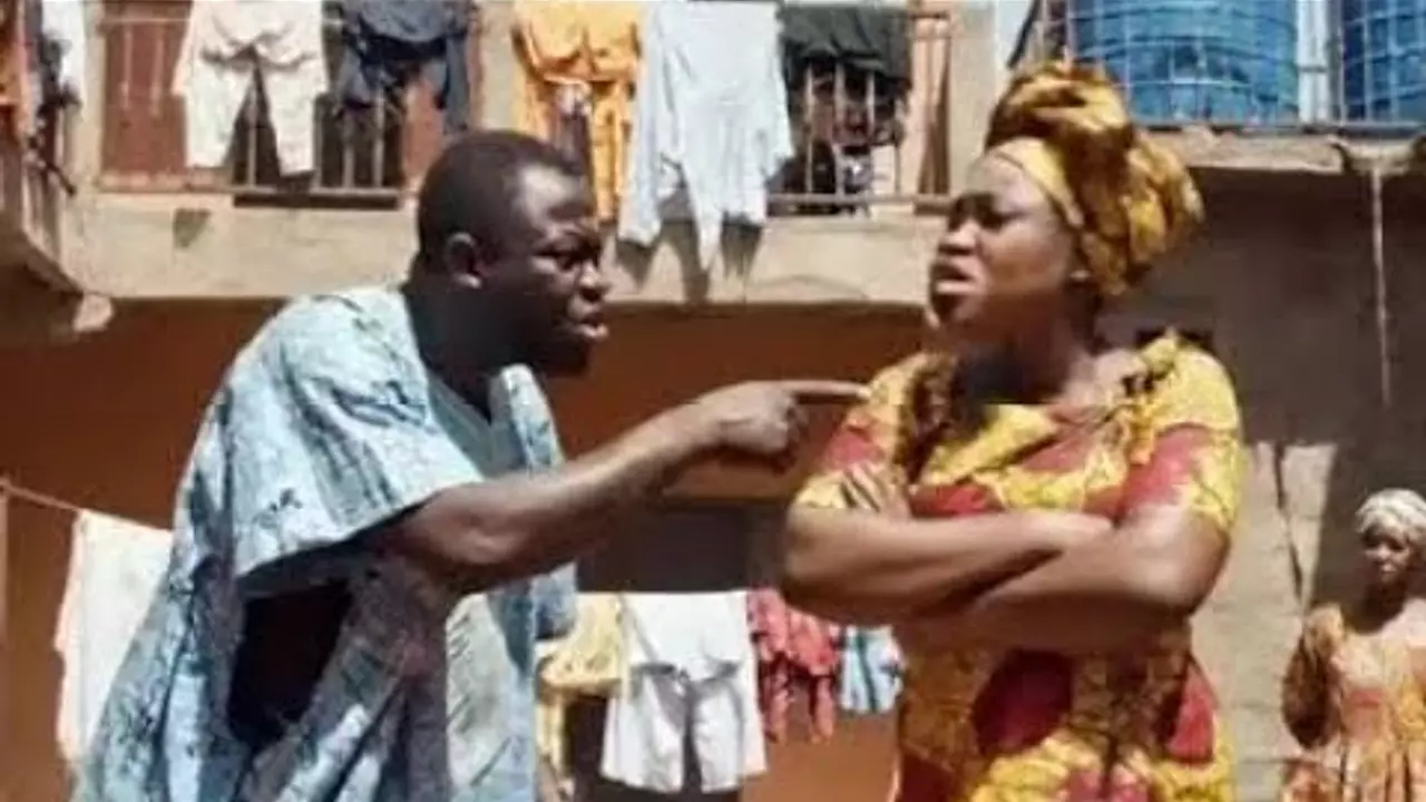 À QUI LA FAUTE S’INTÉRESSE