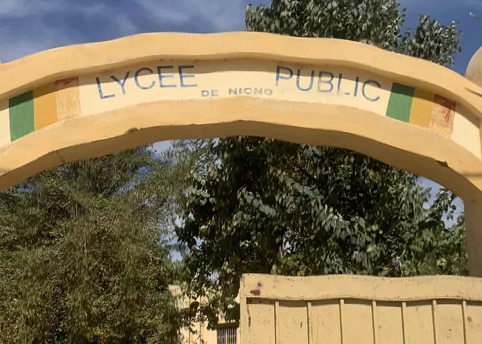 Lycée public de Niono : 2 élèves définitivement exclus pour « agression physique et tentative de viol »