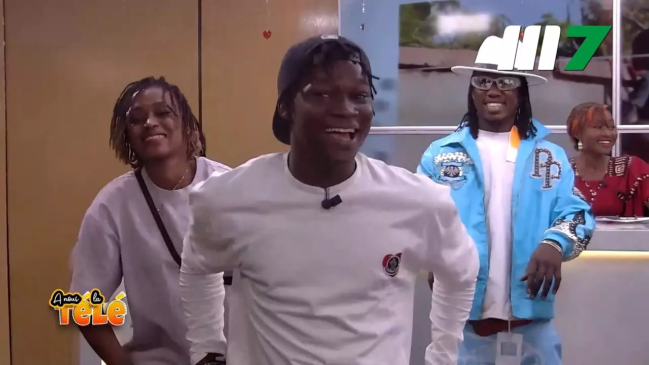 CLUB PLAISIR AVEC FROZAIN